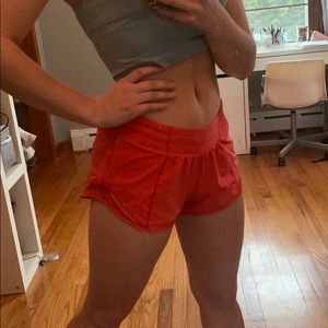 Lululemon Hotty Hot Shorts 4